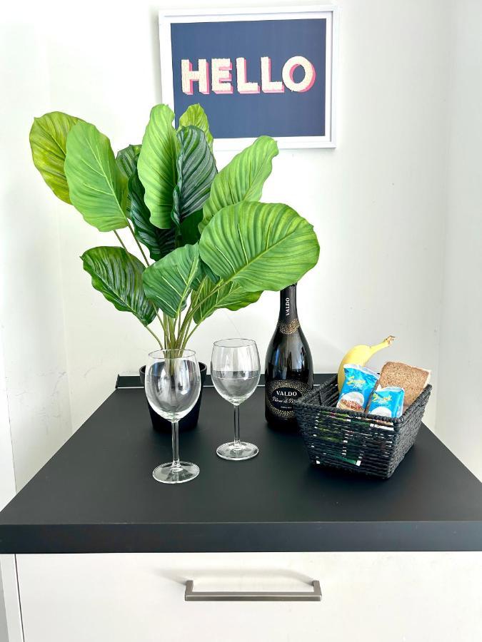 The Charming - Few Steps From The Lake! Apartment